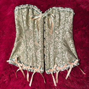 NWOT Size XL Yellow And Sage Corset With Bows Along The Bottom And Top Ribbons.